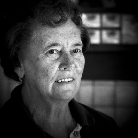 8422399 1 04.07.2016 40x40 Maria Paula Panzenböck Fotoimpressionen aus der Gauermannheimat Miesenbach Scheuchenstein 2016 Copyright Foto Franz Baldauf 1